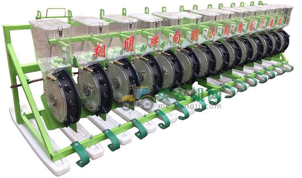 翔明2BDX-10A水稻精量穴播机