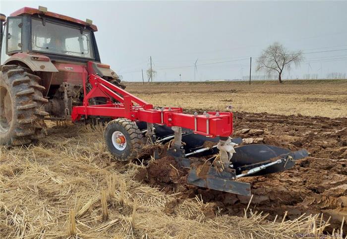 齐齐哈尔恒辉1LS-440水田重型灭茬犁图片